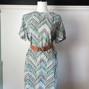 H&M shift dress with black and mint green chevron pattern light caftan style